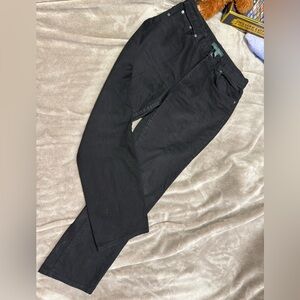 Classic Black Straight-Leg Jeans